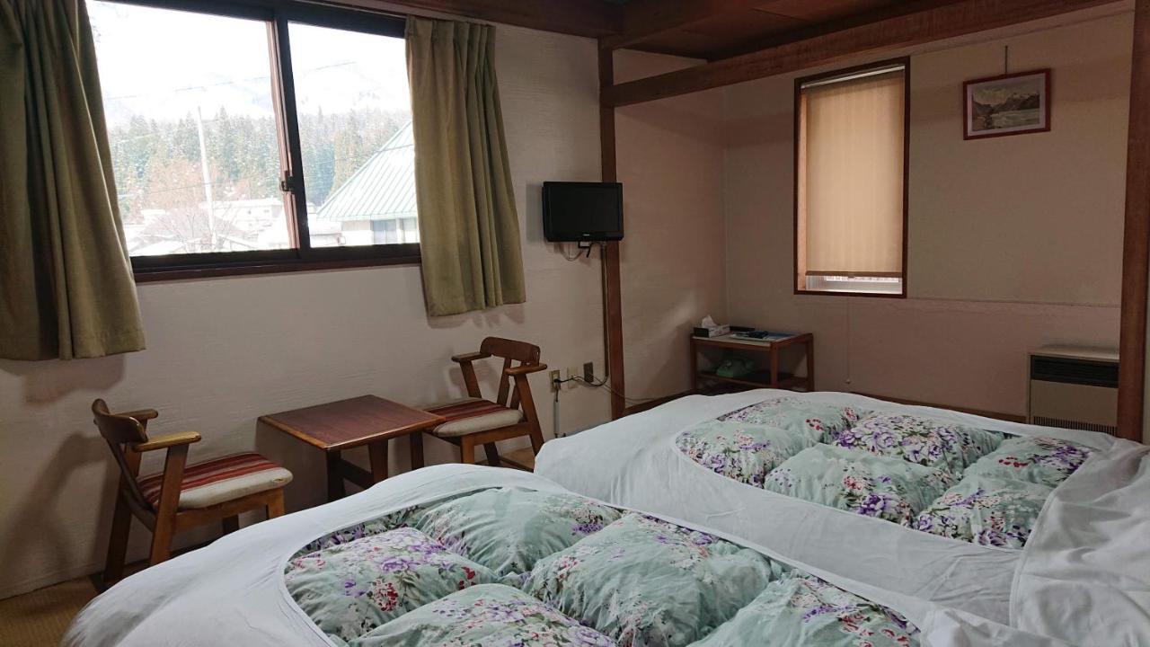 Hotel Weisser Hof Happei Hakuba Buitenkant foto